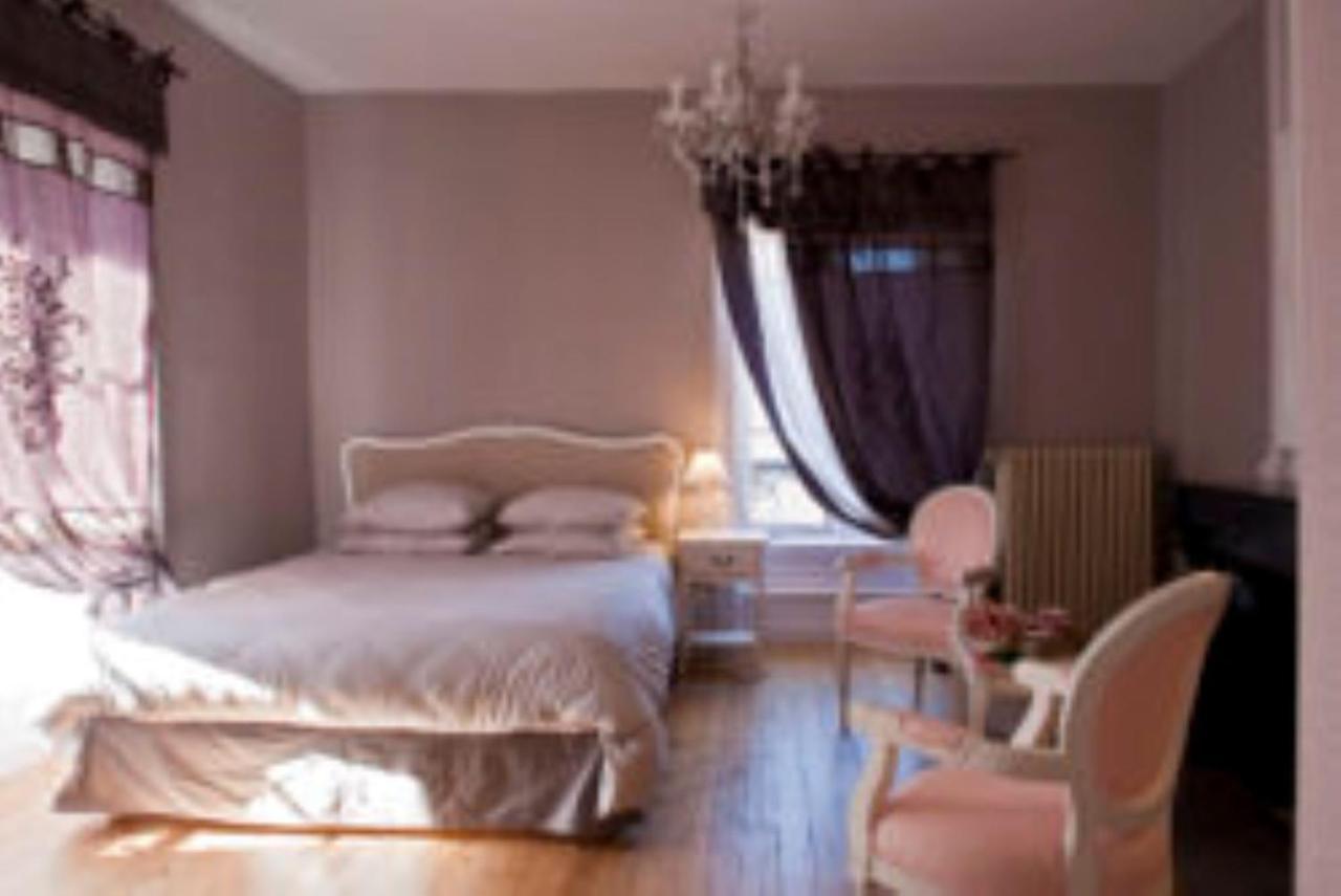 Chateau De Riverie Chambres Et Table D'Hotes Room photo